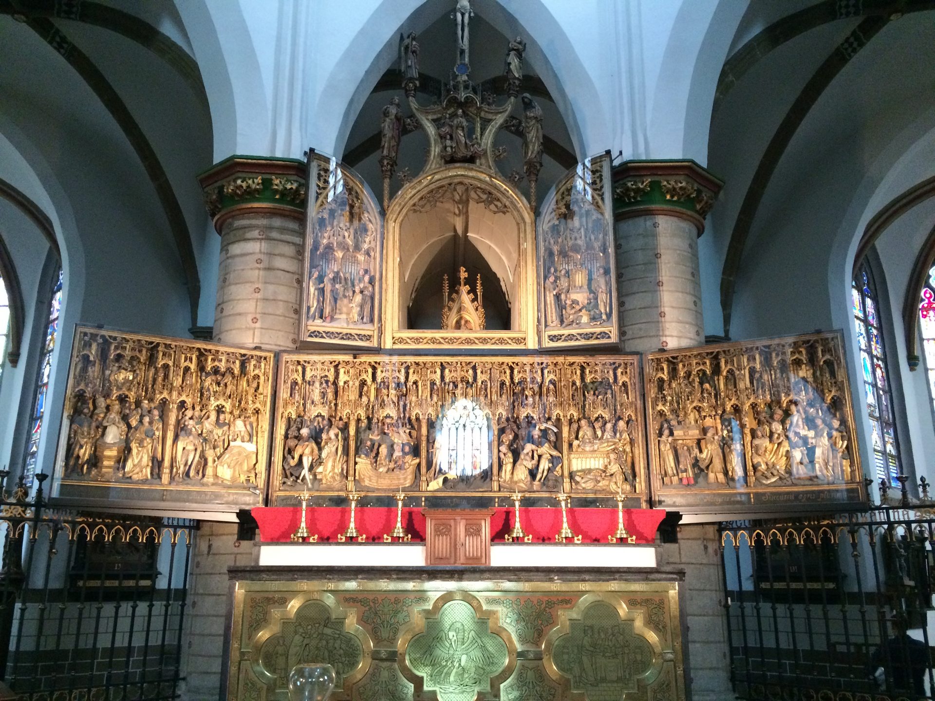 Wooden Altarpiece, Geel (1).JPG